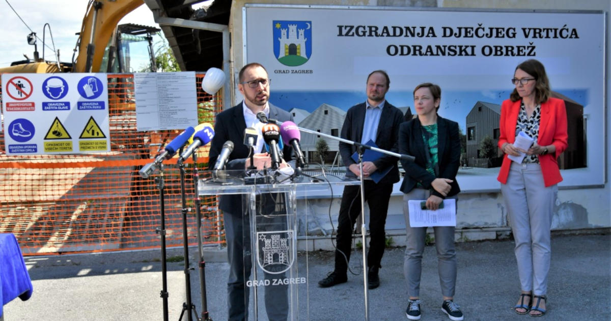 Tomislav Tomašević, Luka Korlaet, Danijela Dolenec, Dinka Živalj na početku radova DV Odranski Obrež